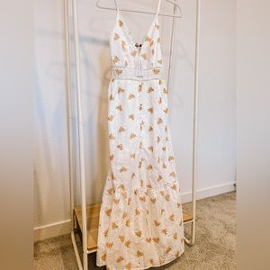 White Lace Floral Maxi Dress // Size Small